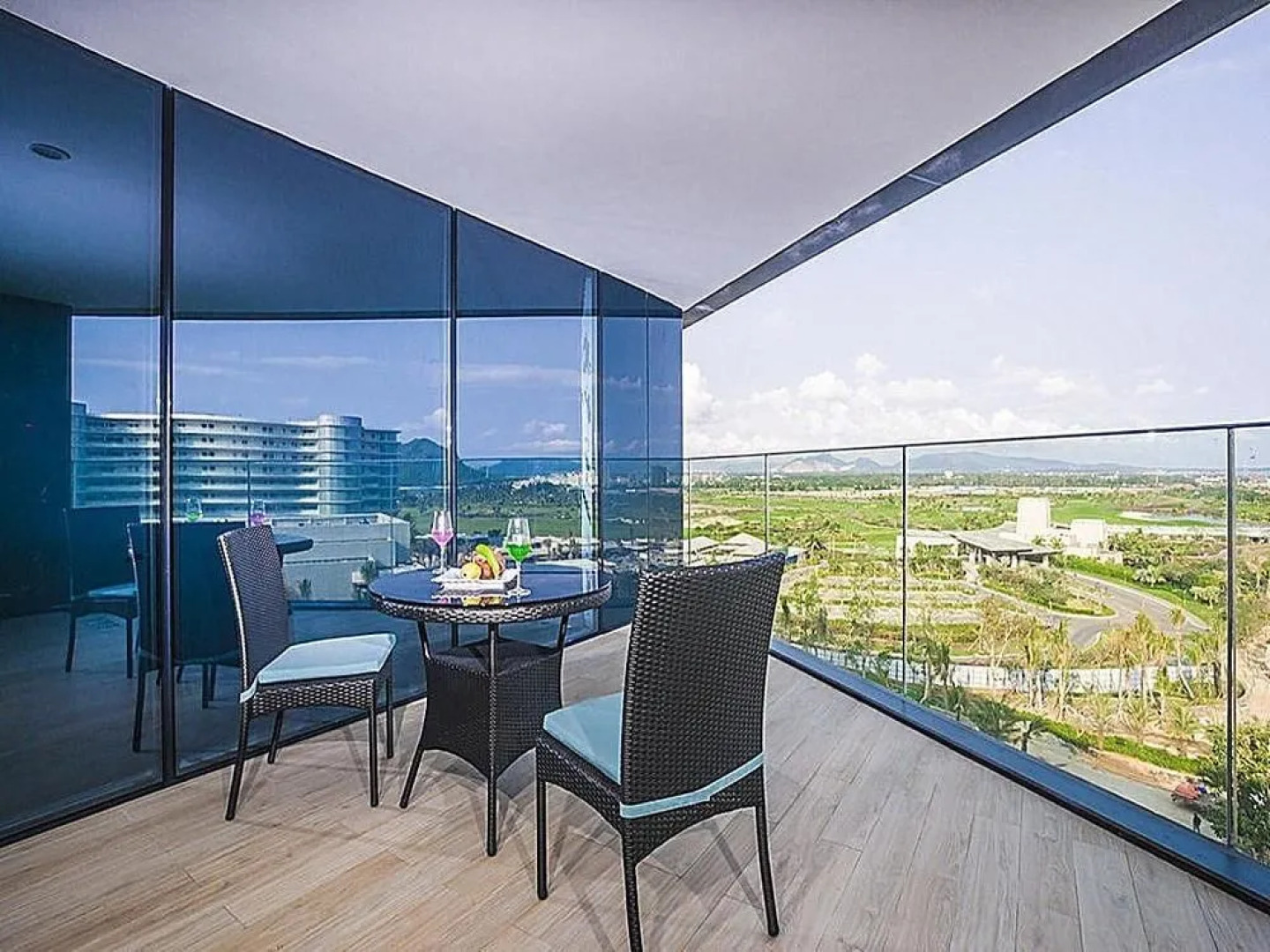 Hainan Greentown Blue Bay Resort，