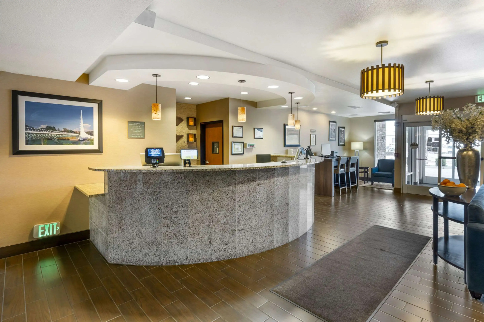 Comfort Suites Redding - Shasta Lake