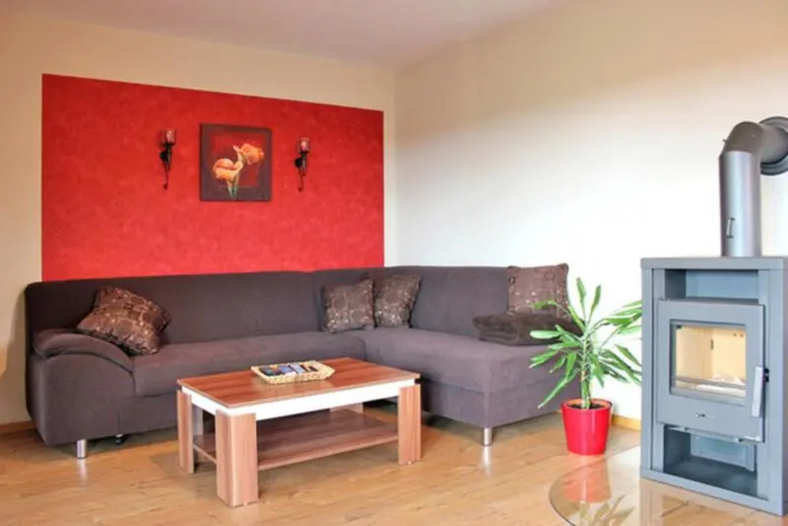 kleines Ferienhaus am Feldrand