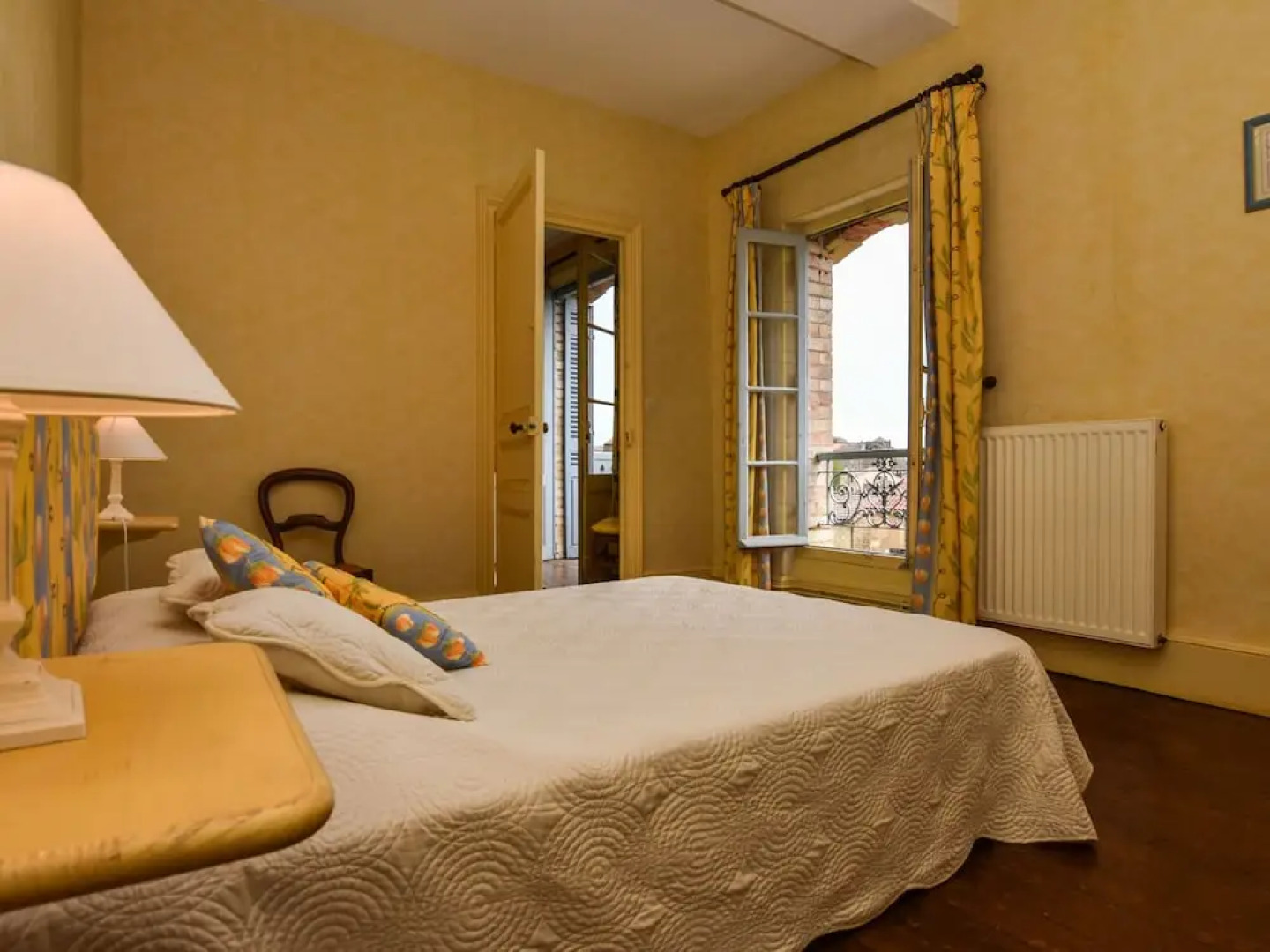 Monumental House With Private Pool and a Stunning View of Belvès