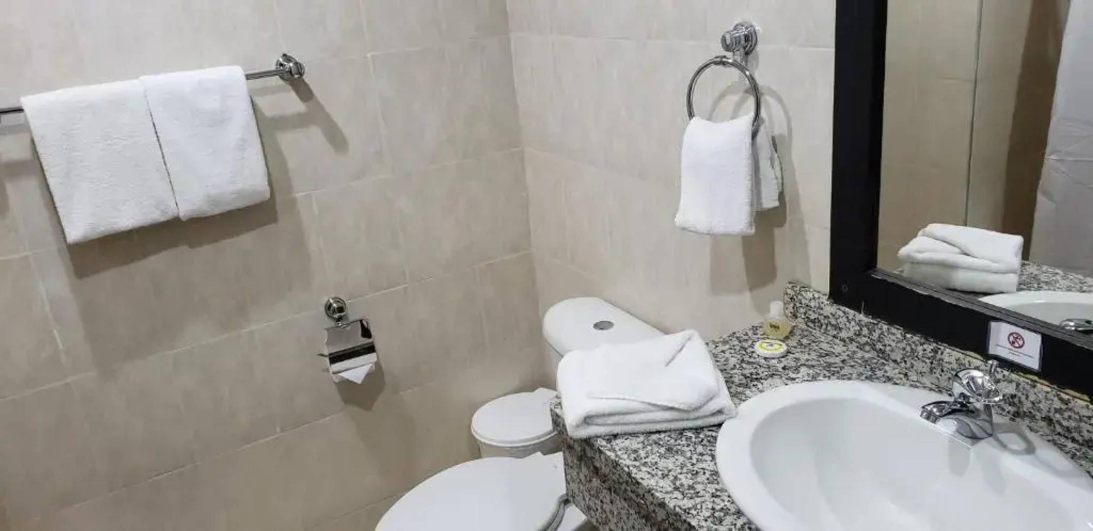 Gran Hotel CCP Suites