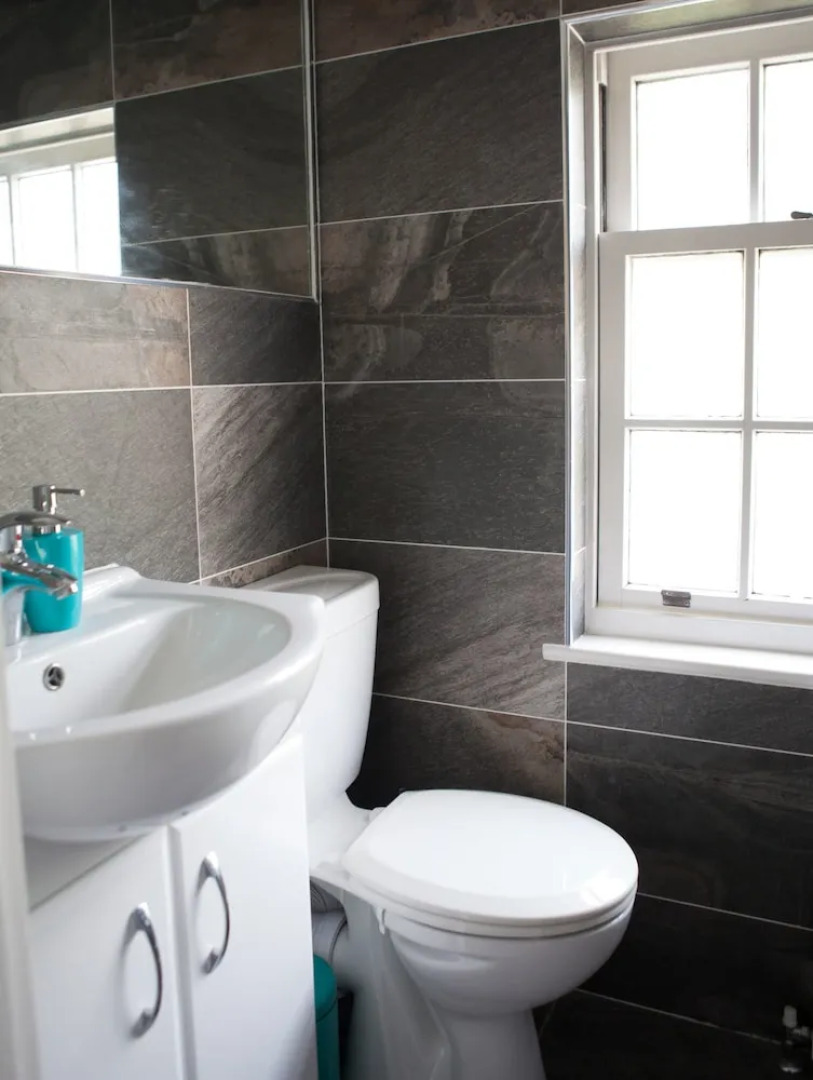 Cyrus House Cottage Apartment