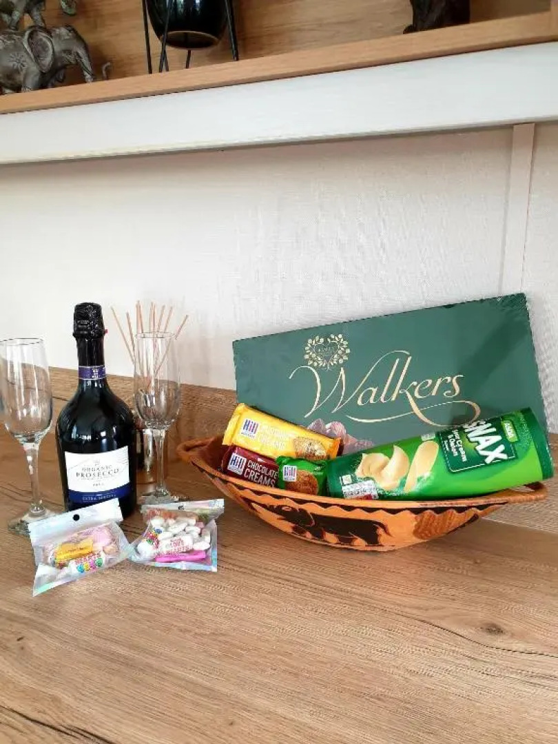 Luxury Tattersall Lakes Hot Tub Staycation 6 Berth Luxury Caravan