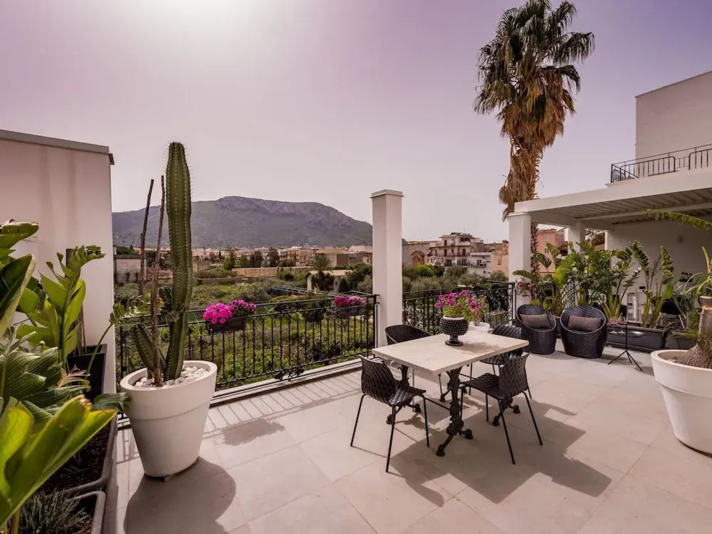 Apartment in Terrasini With Sea Views