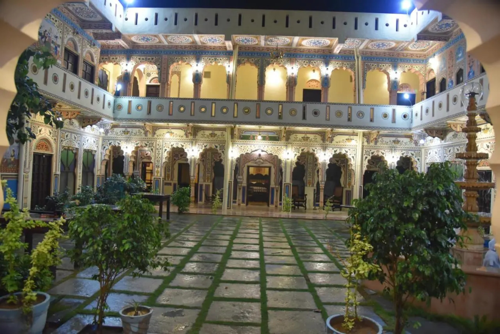 Hotel Shahi Palace