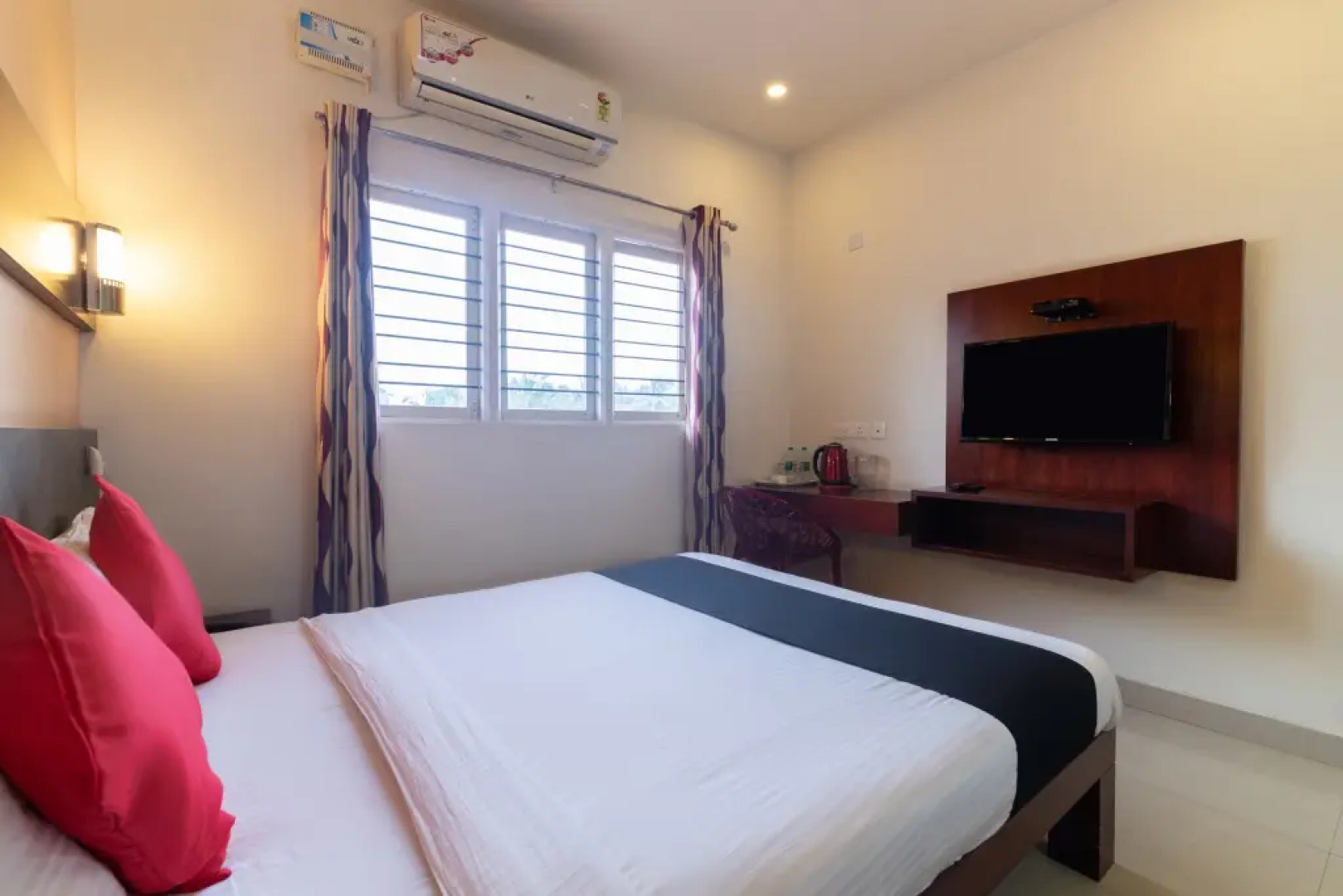 Falnir Palace by OYO Rooms