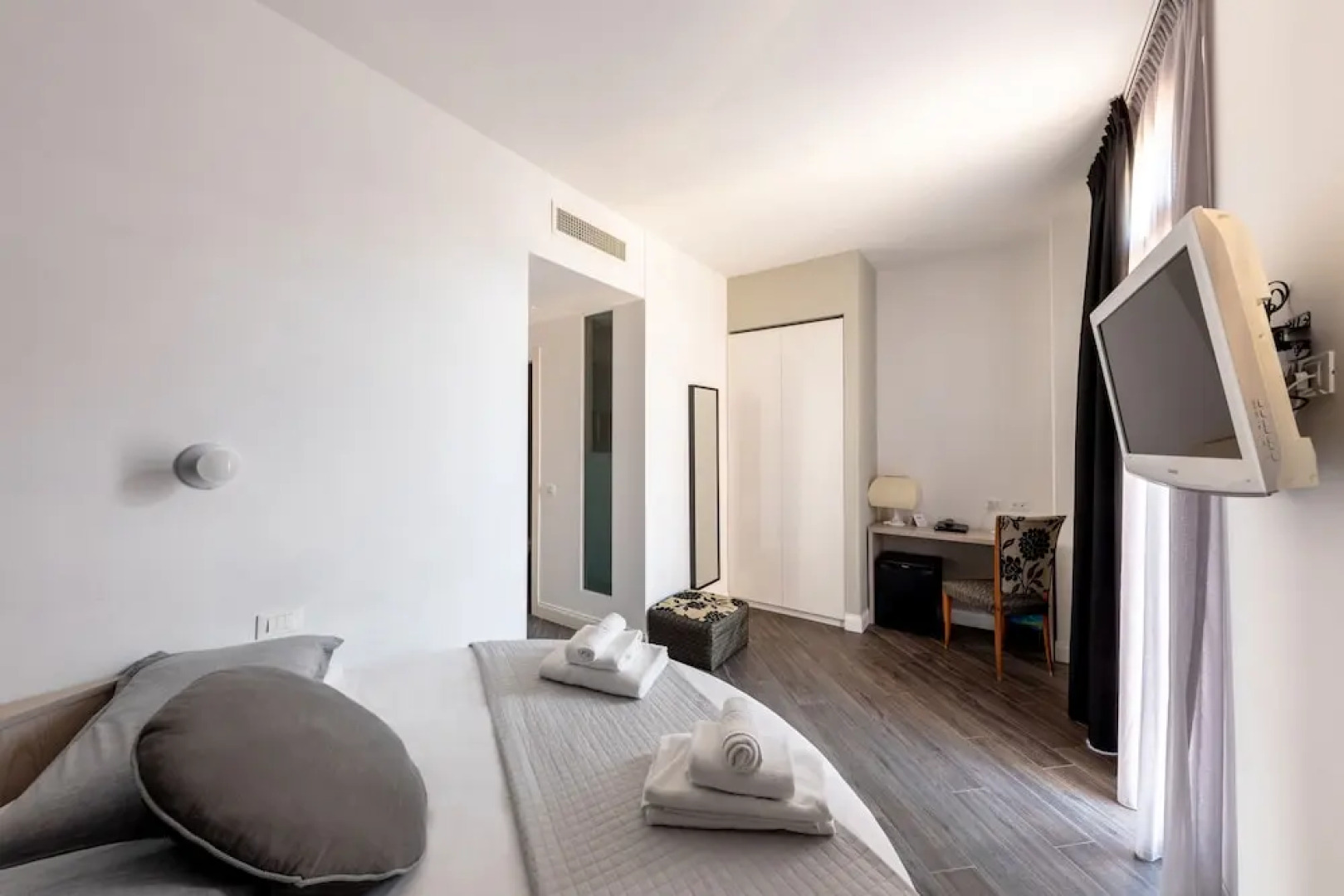 Blue Inn Luxury Suites