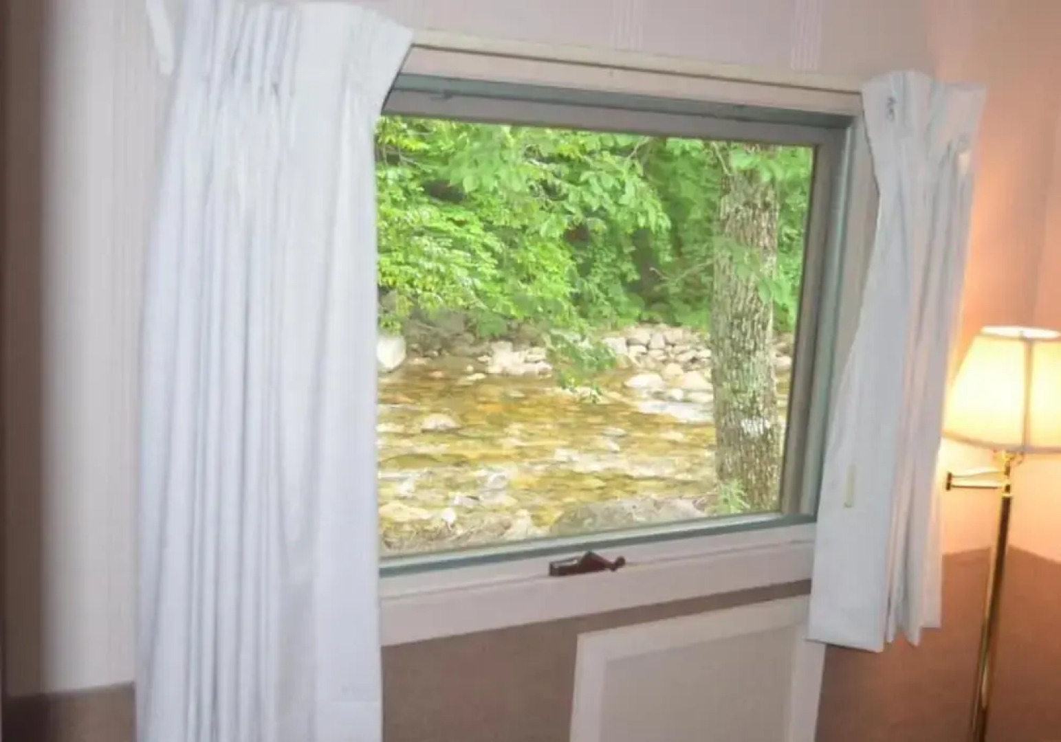 Mount Coolidge Motel