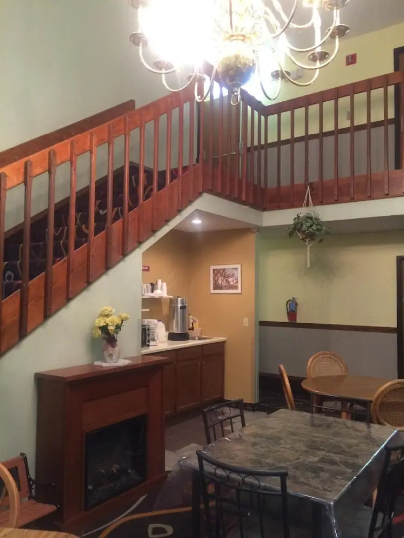 Deluxe Inn Capital O Nebraska City I 29