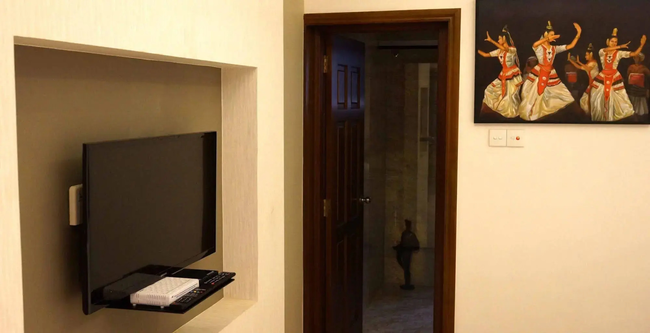 The Penthouse Above Sea