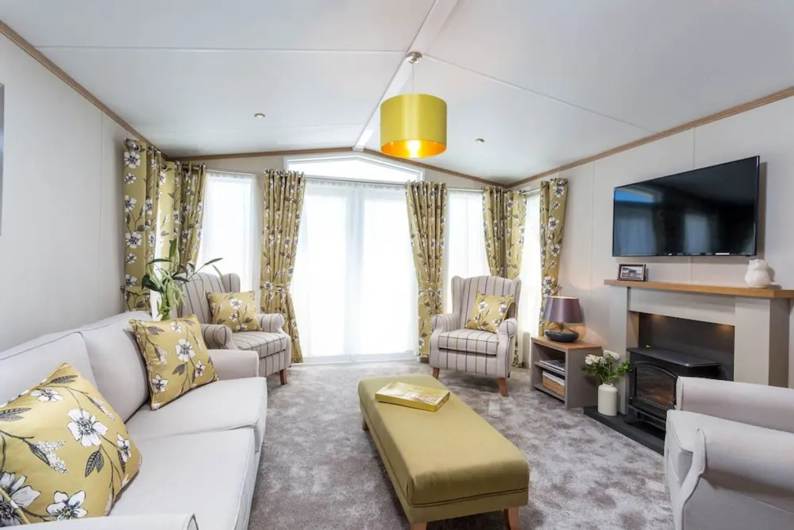 Imacculate Abingdon 14 3 bed Lodge