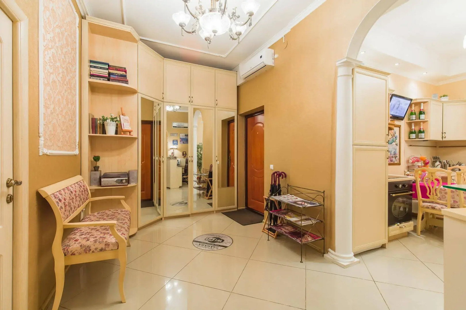 Апартаменты Royal Capital