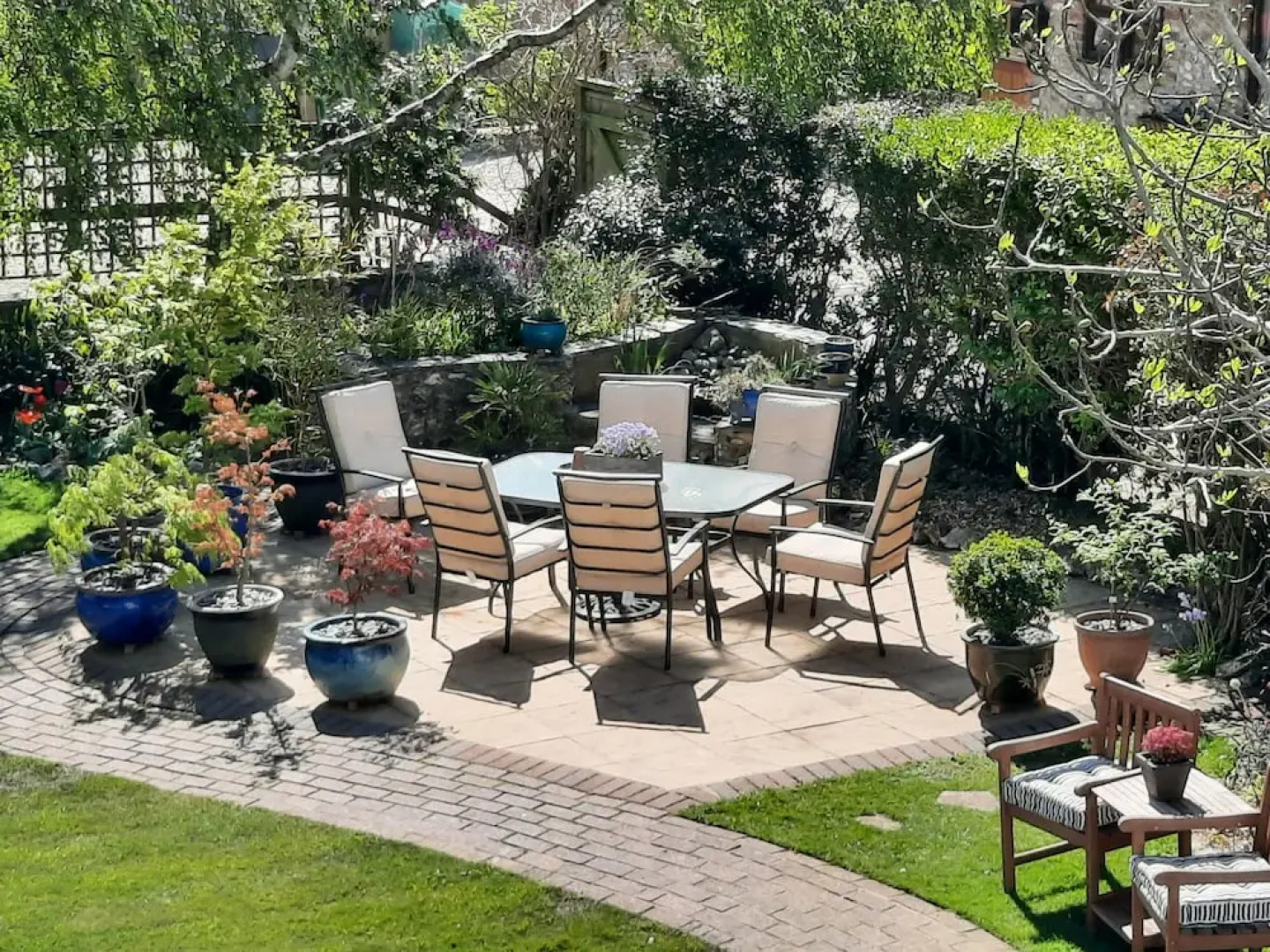 The White Cottage B&B