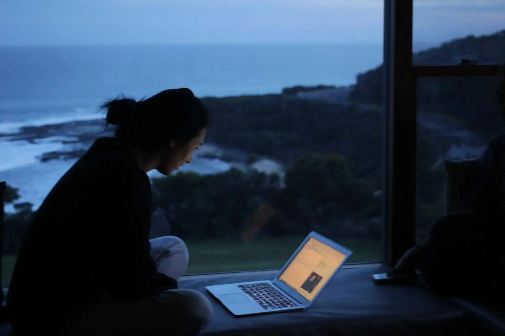 Points South By The Sea