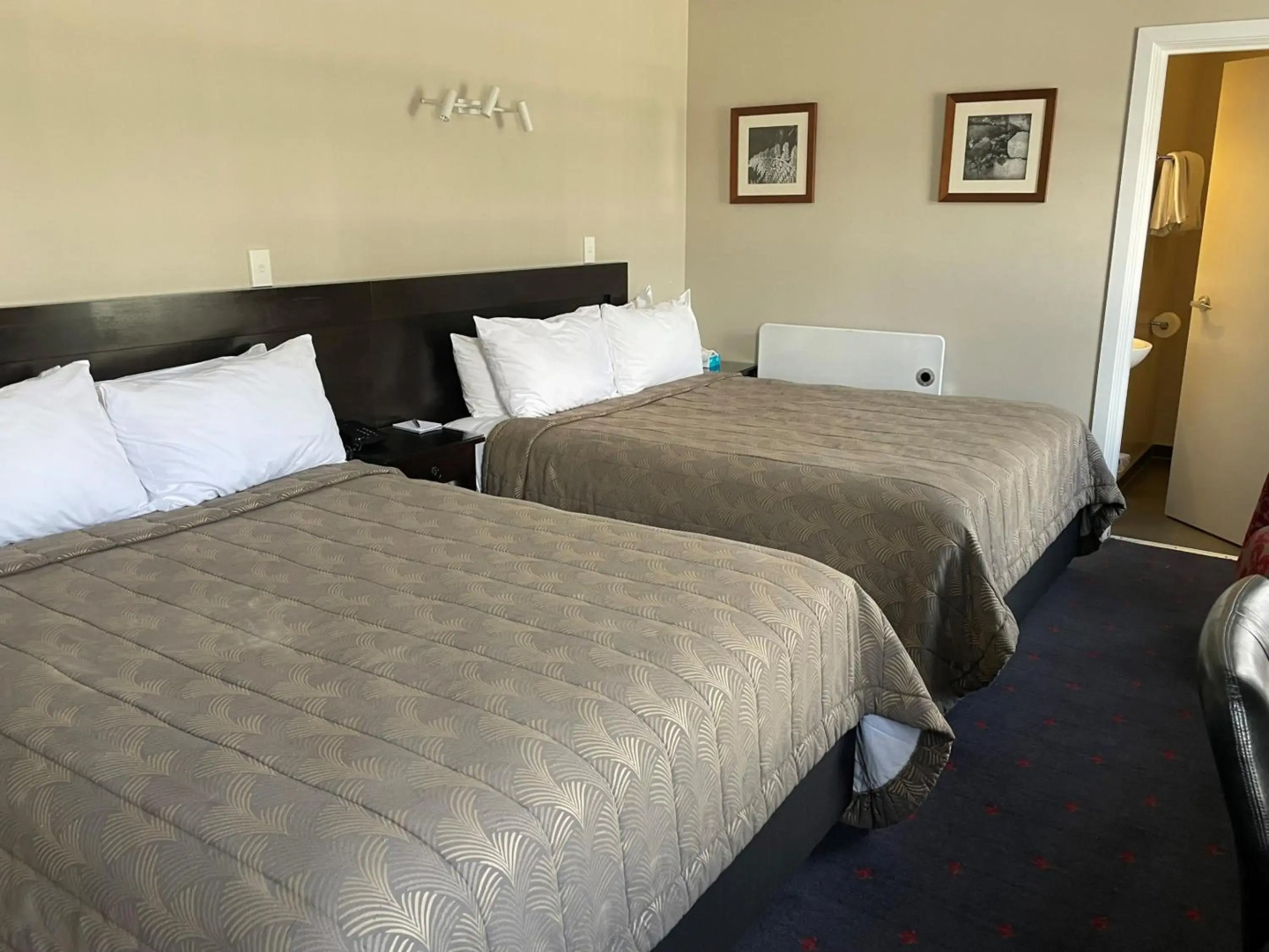 Discovery Settlers Hotel