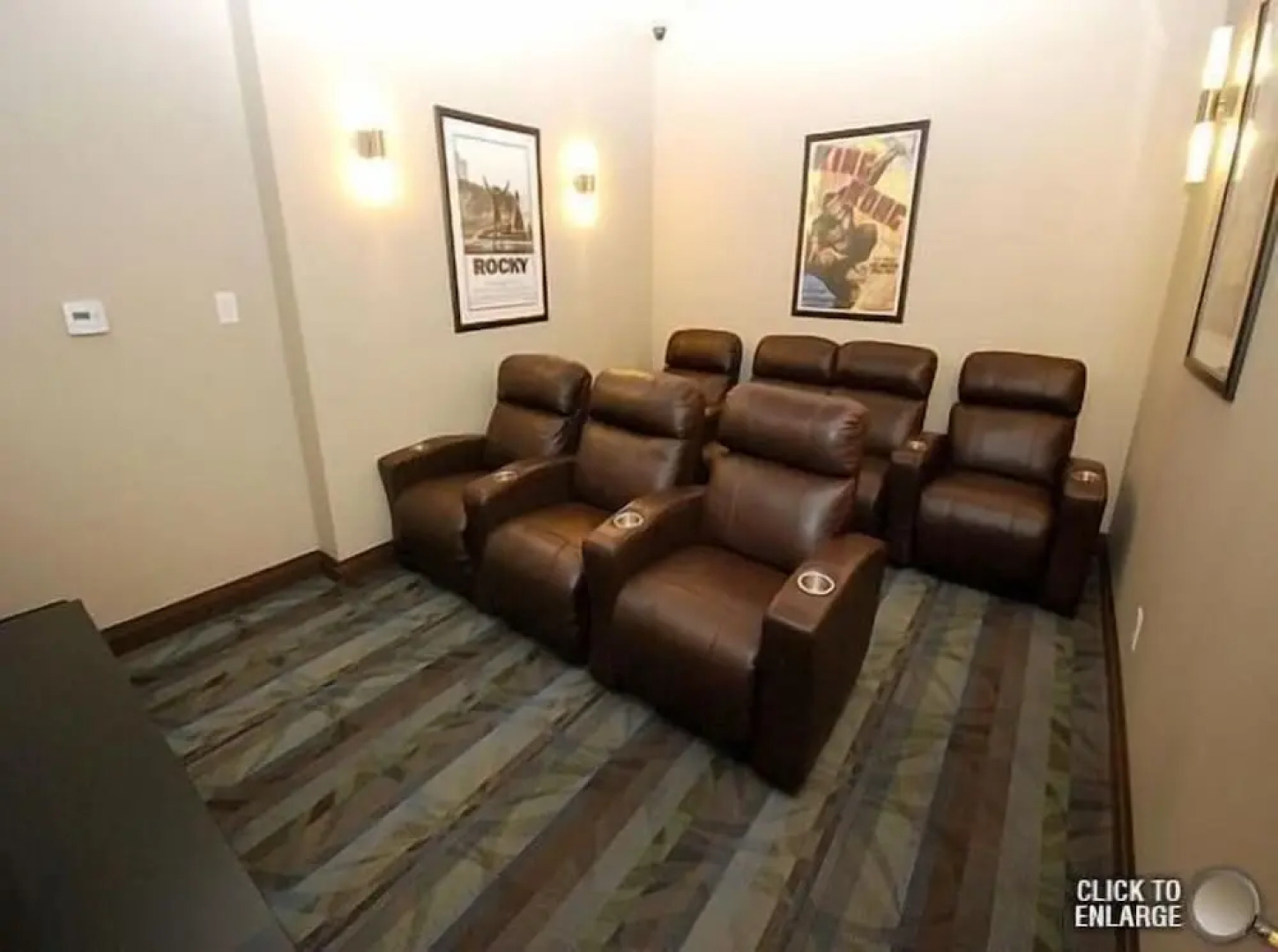 WhiteHall Suites - Mississauga