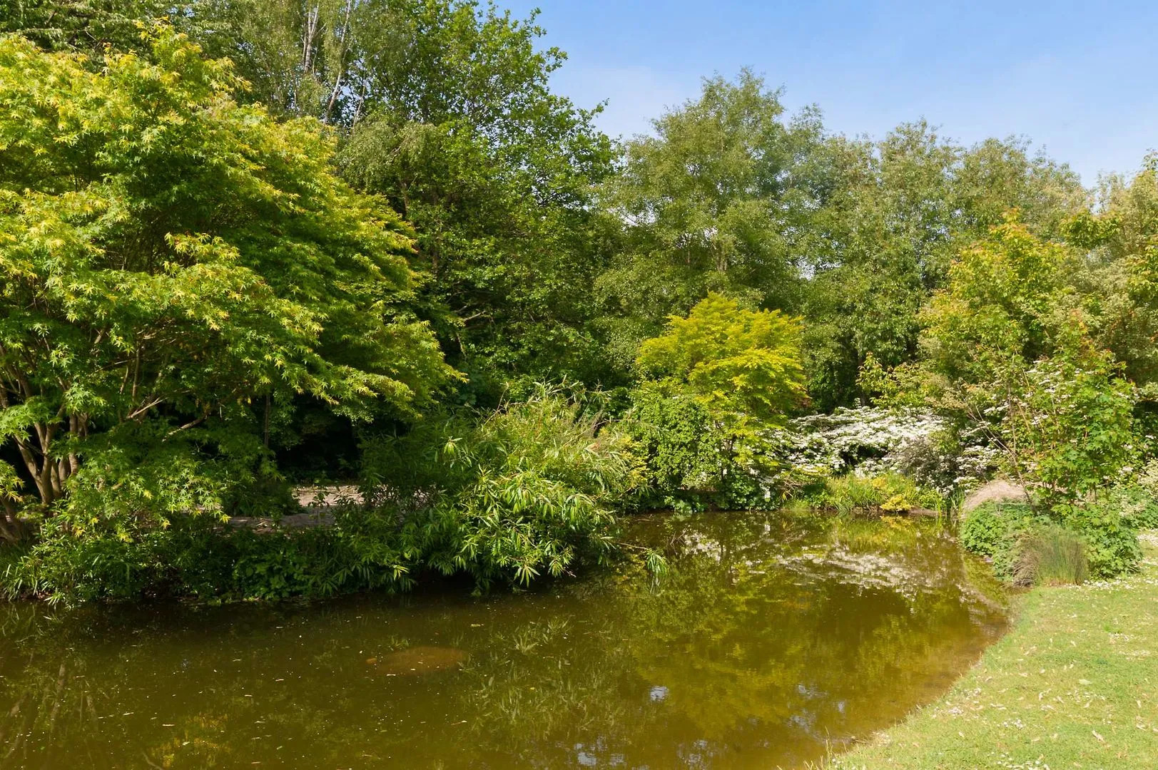 Sure Hotel by Best Western Caen Mémorial
