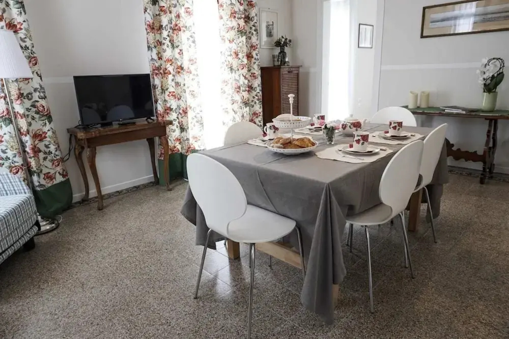 Prosecco Collalto Lodge