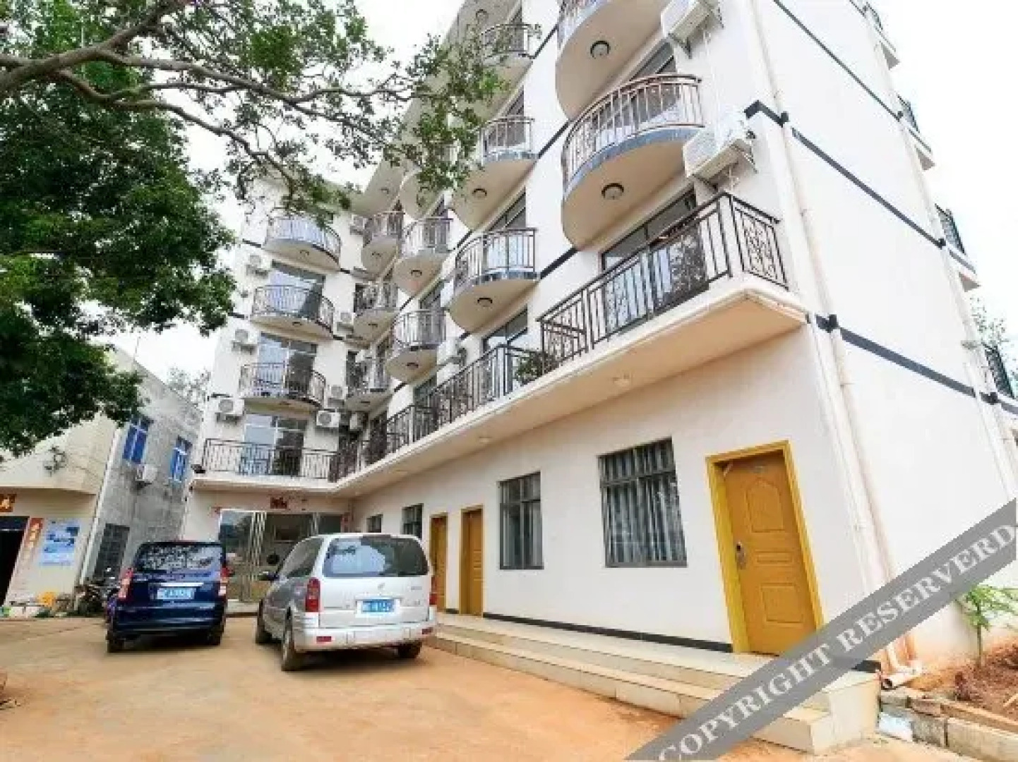 Junyi Hotel (Weizhou Island)