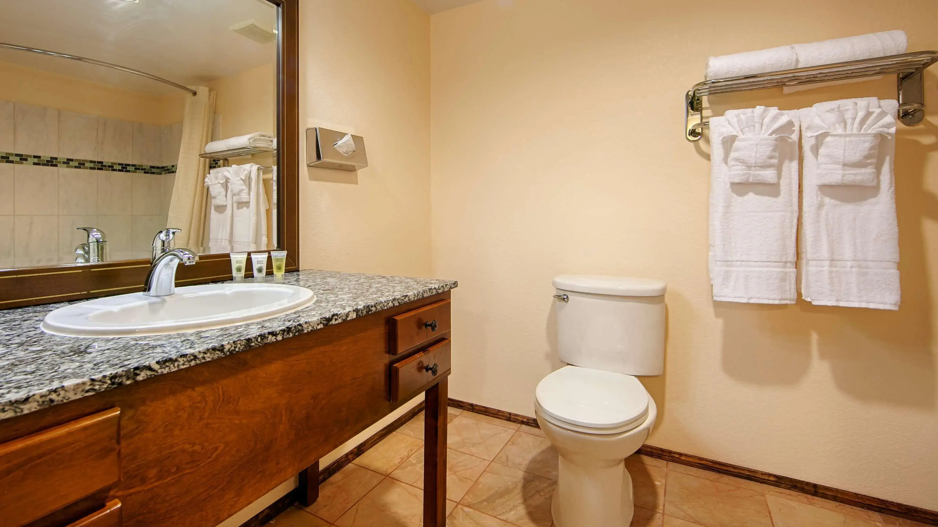 Chateau Big Bear Boutique Hotel, BW Signature Collection