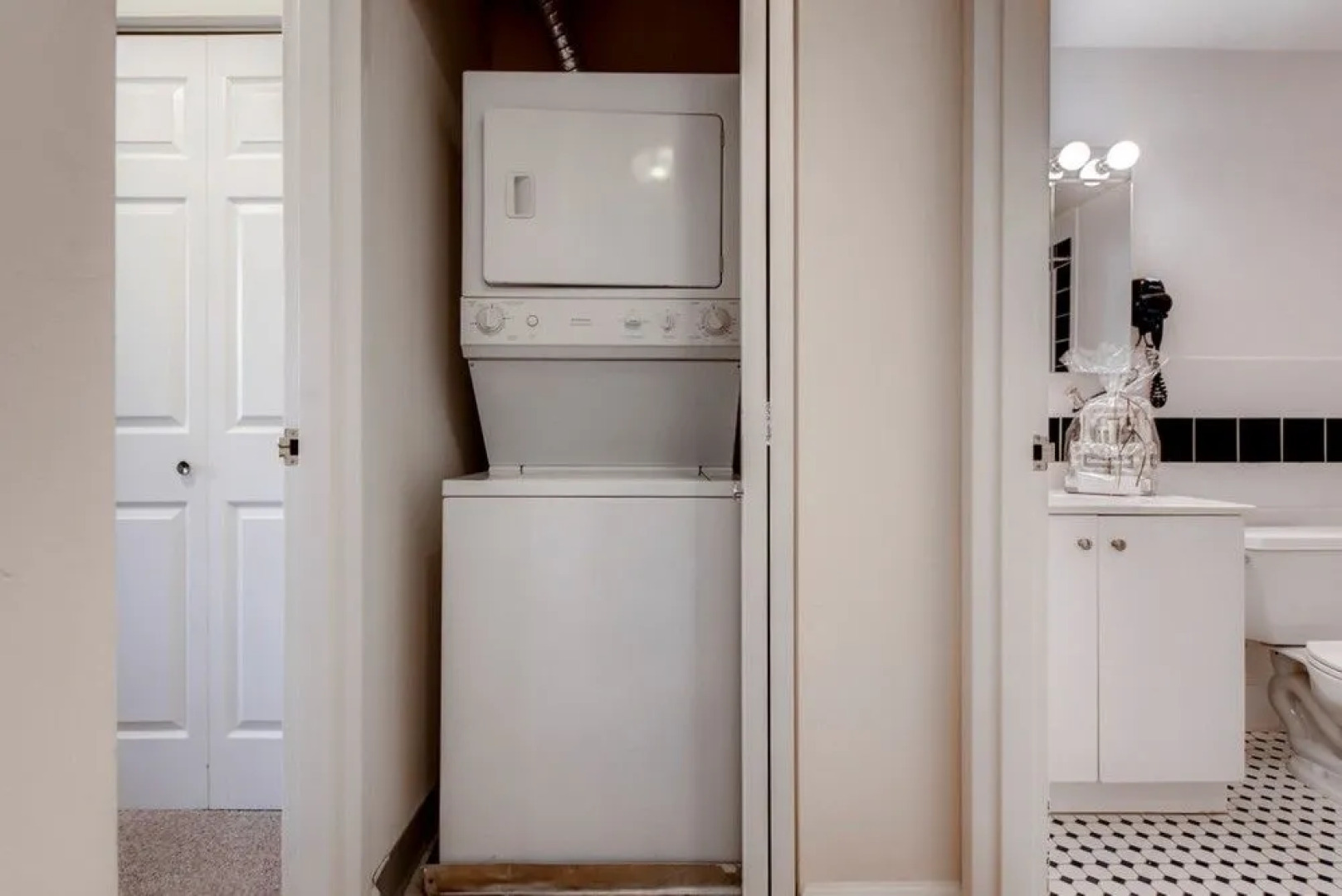 Global Serviced Apartments At 333 River Street