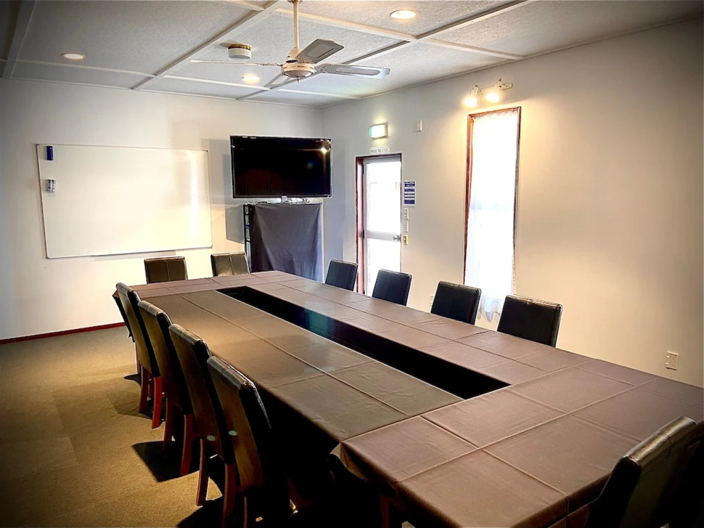 Centennial Court Hotel