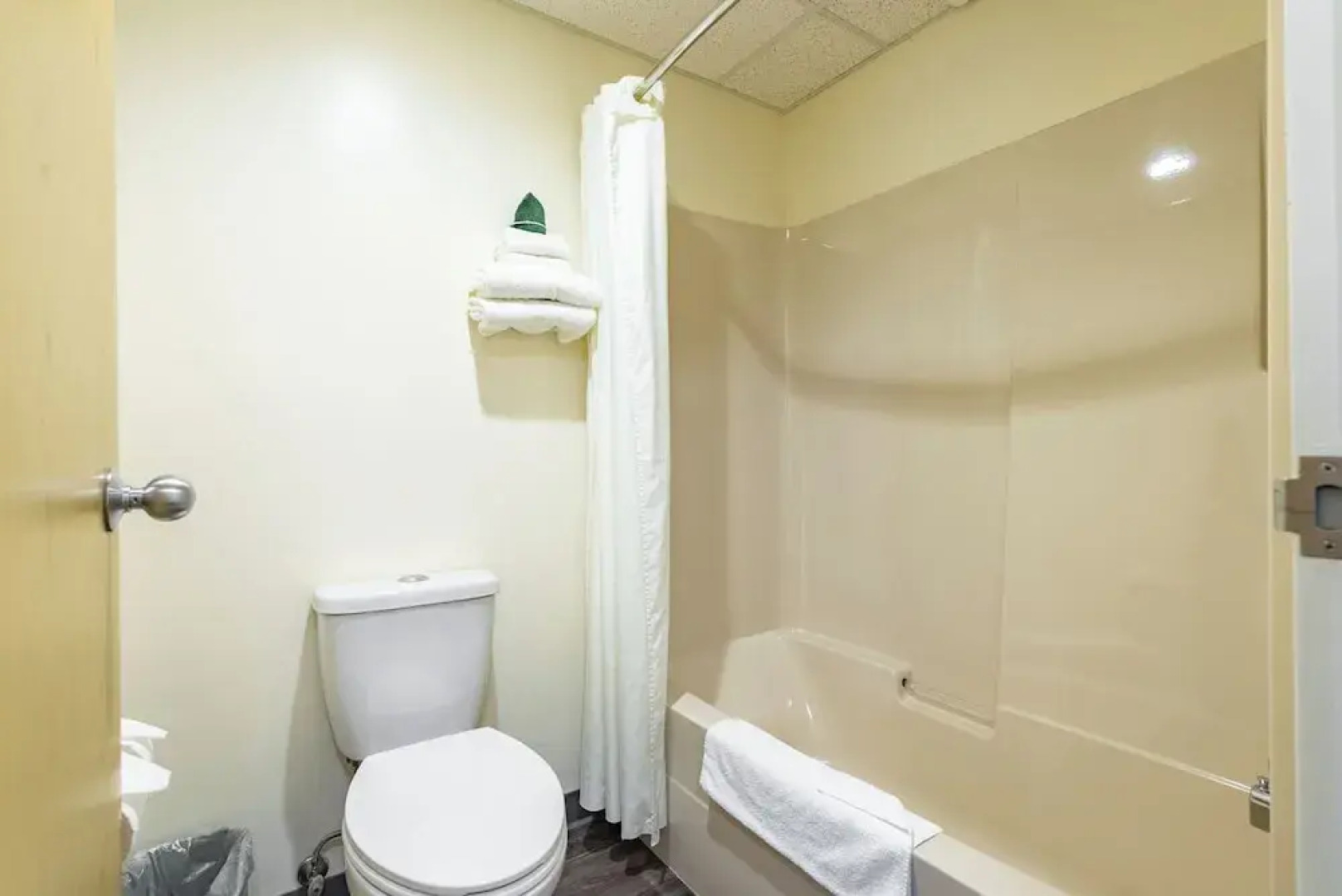 Woodland Inn Meadow Lake