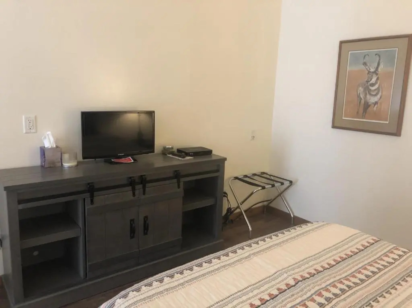 Loft 3 - 1 of 5 downtown