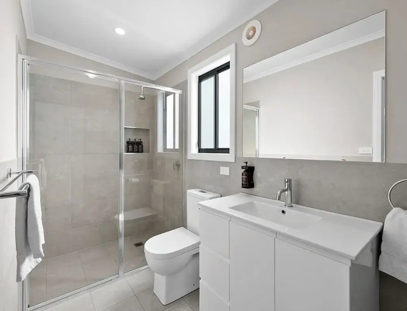 Shepparton Holiday Park and Village