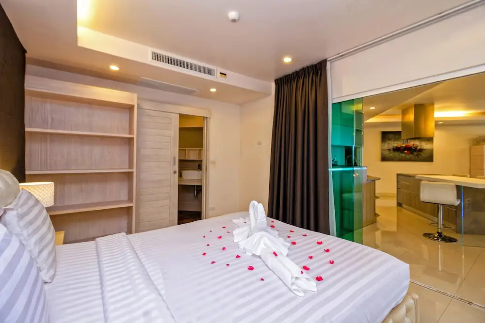 Karon Butterfly House