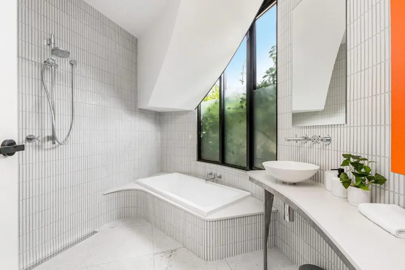 Byron Bay Accom 8 South Beach Lane Riverhouse