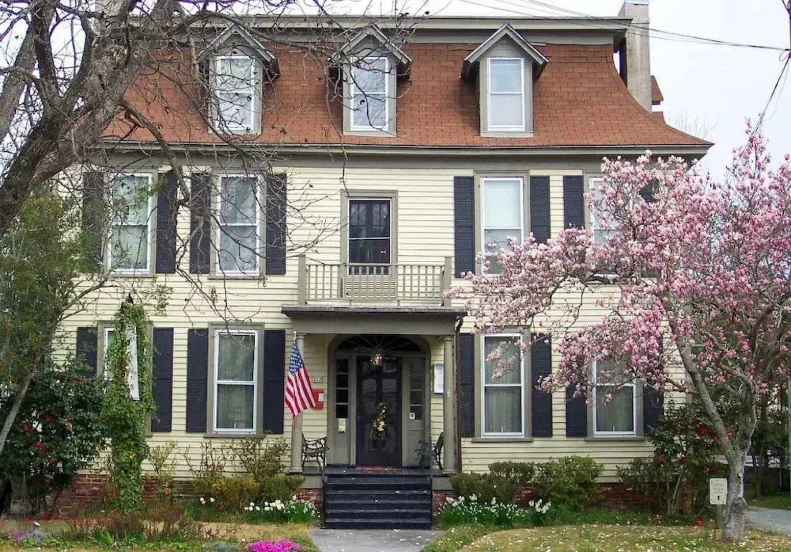 Meadows Inn Bed & Breakfast