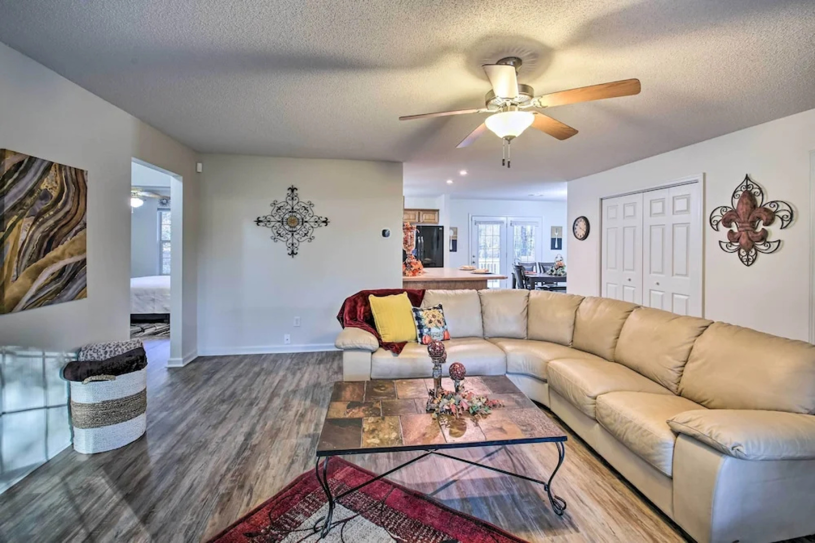 Fire Pit & Grill: Tranquil Retreat in Hot Springs