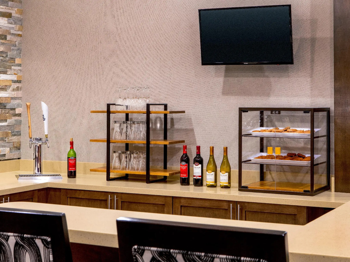 Staybridge Suites Charlottesville Airport by IHG