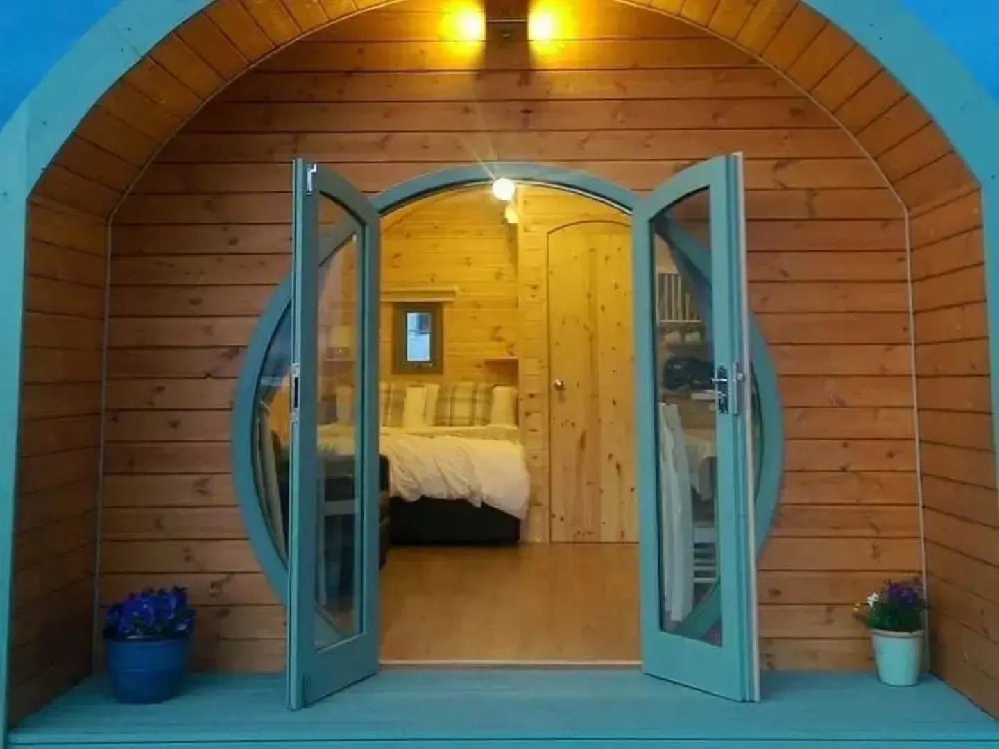 Hebrides Bothy - Glamping