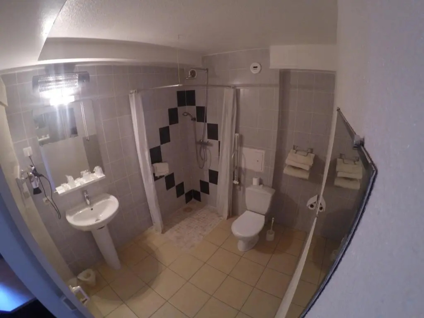 Hôtel L'ESCALE d'Alès