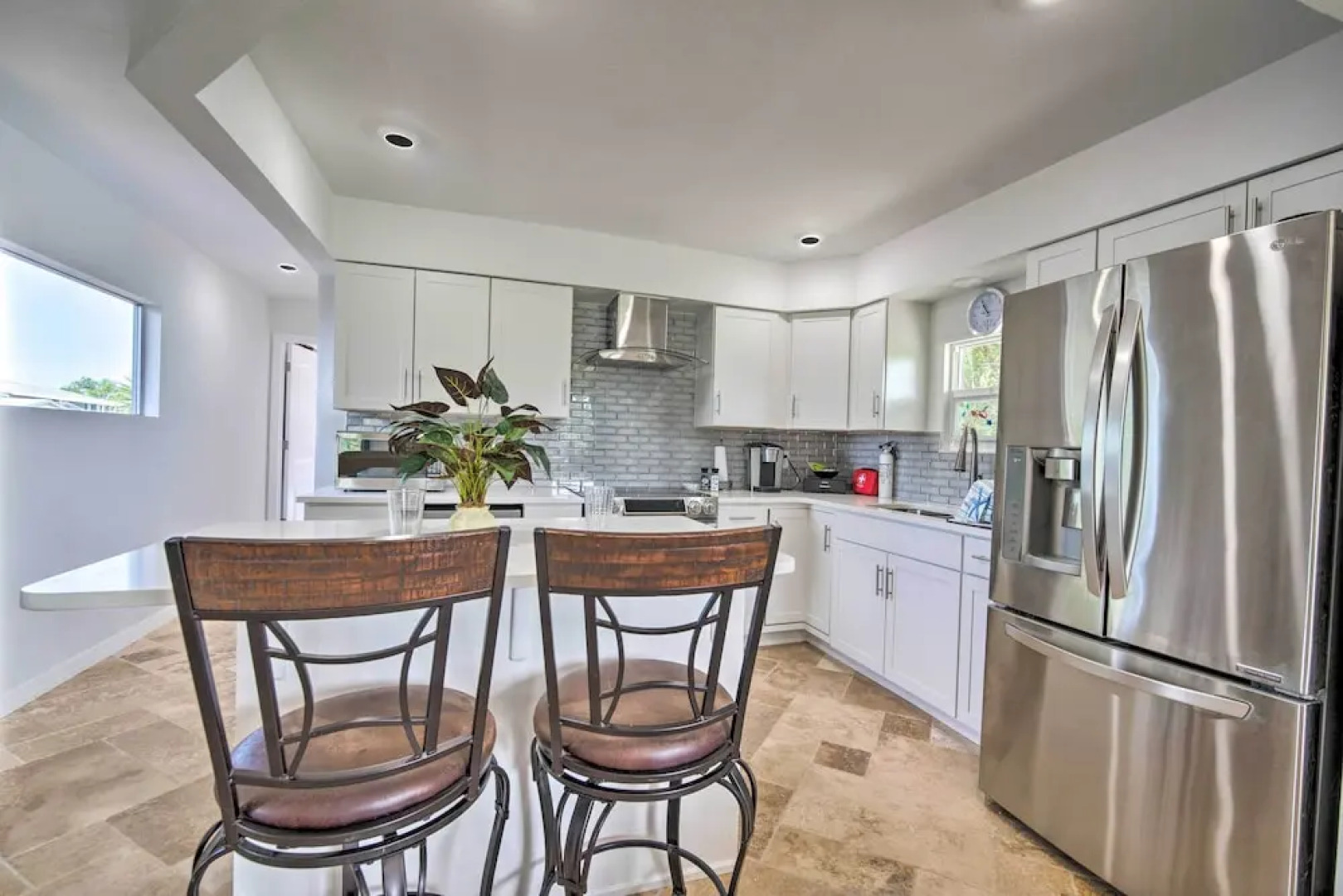 Remodeled Retreat on Homosassa River Canal!