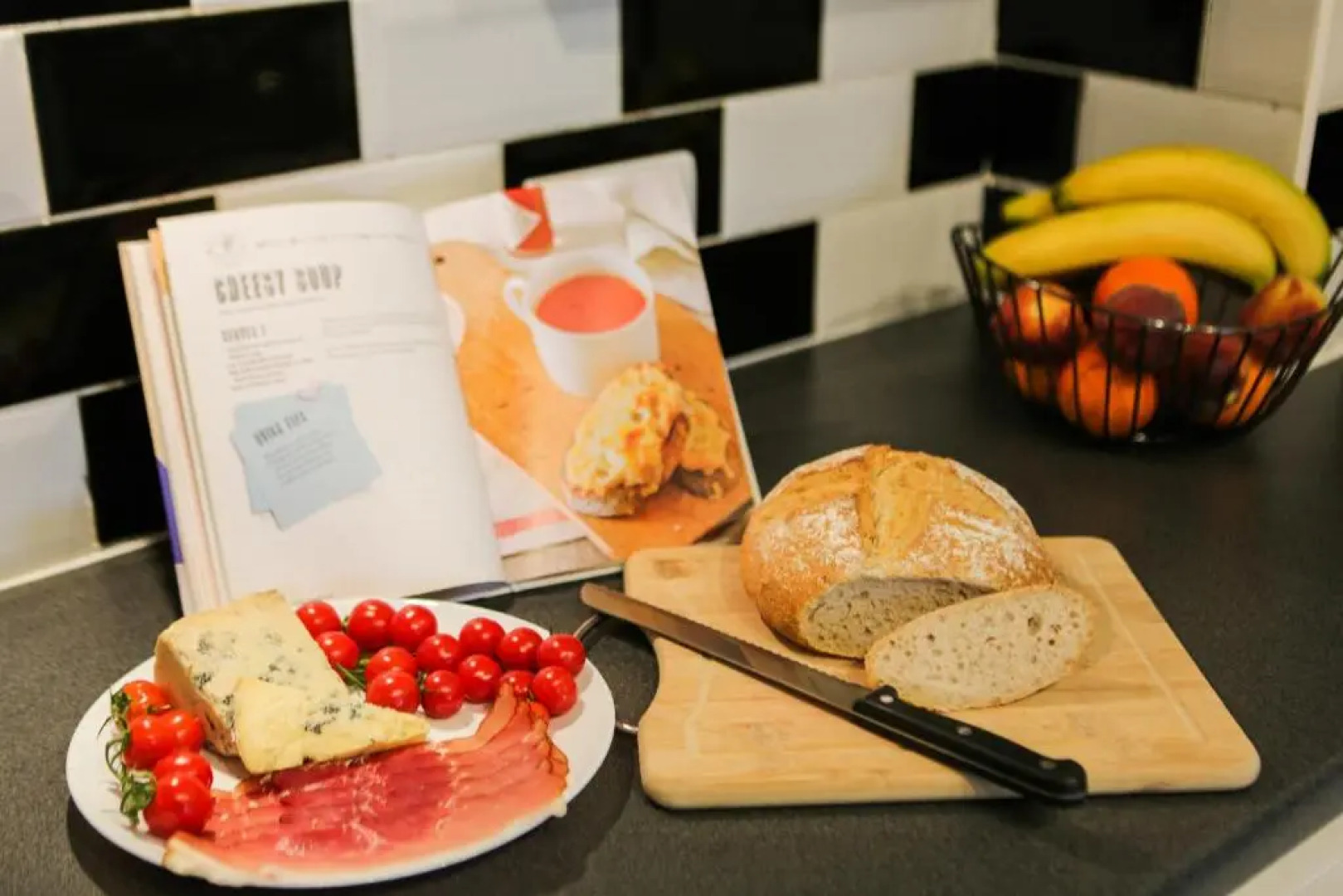 Blue Apartment, 2 Bedroom with Balcony, Netflix