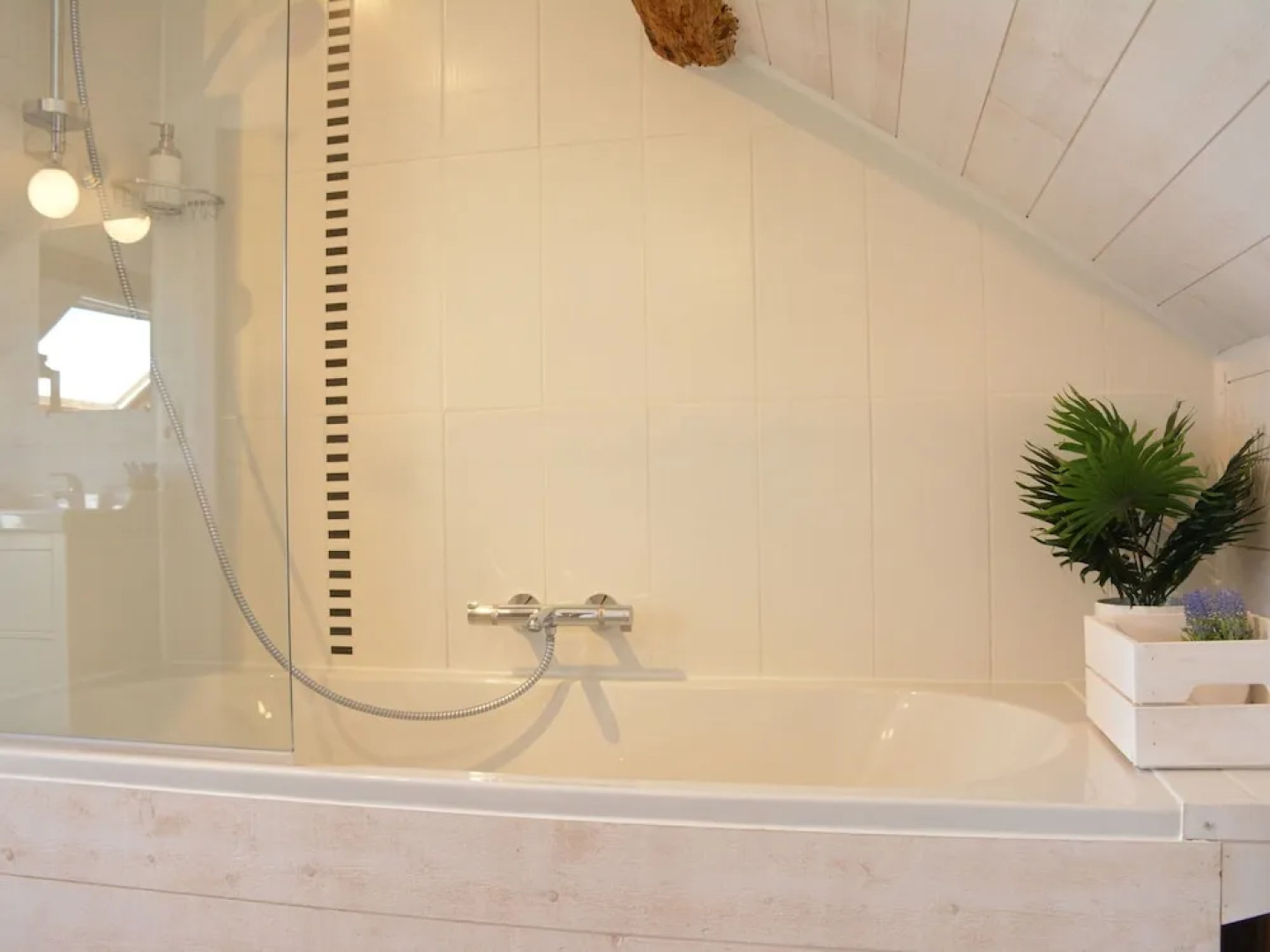 Heritage Holiday Home in Assesse on Hilltop