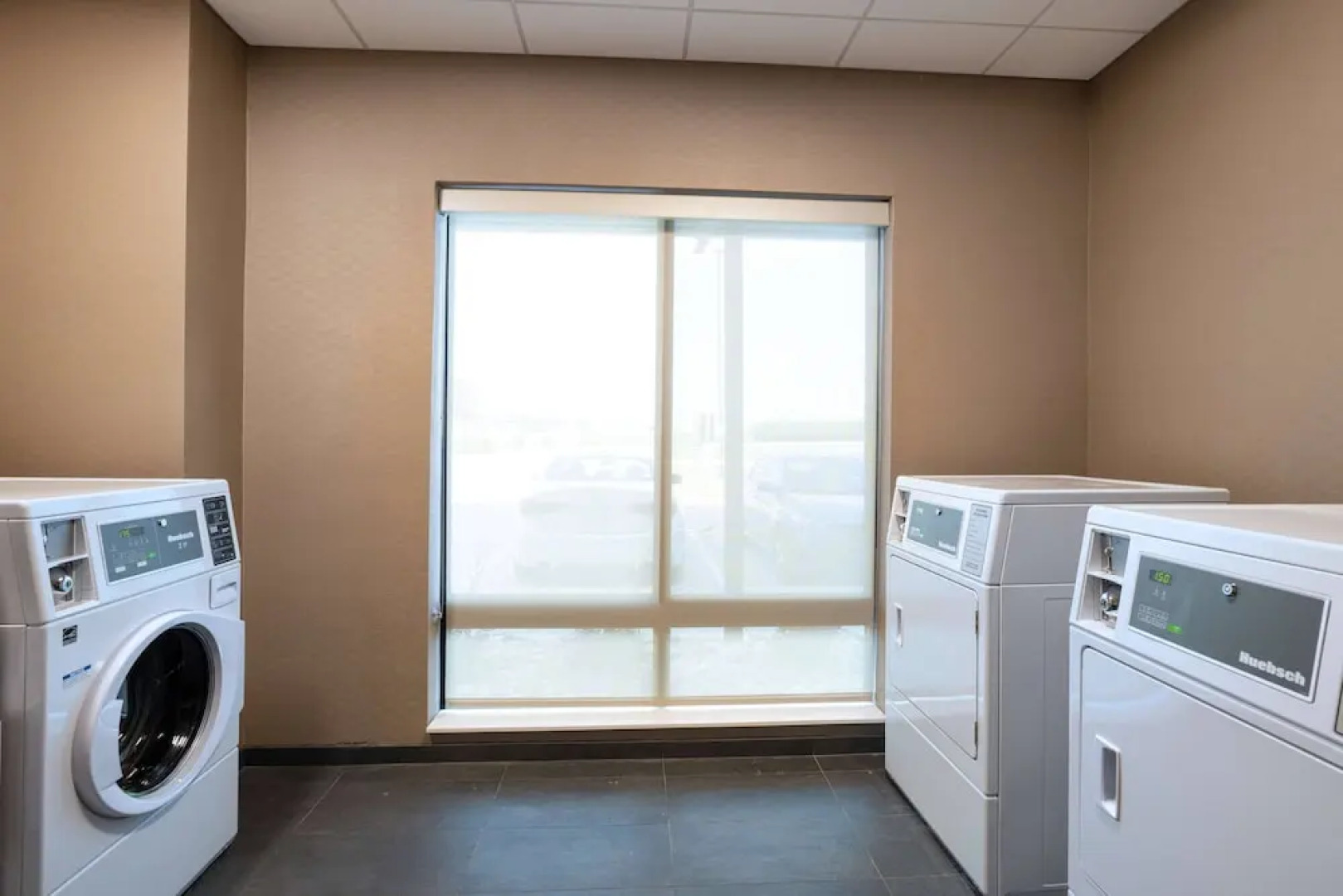 Courtyard by Marriott Dallas Grand Prairie