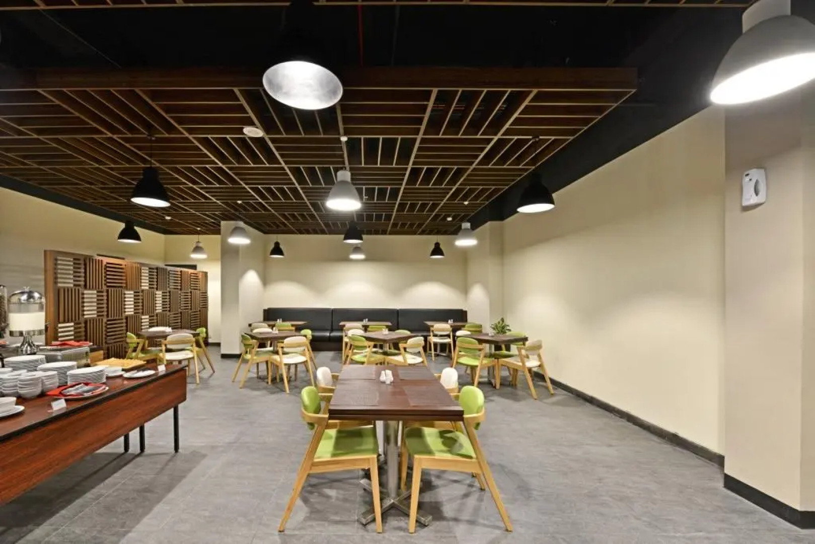 Whiz Prime Hotel Khatib Sulaiman Padang