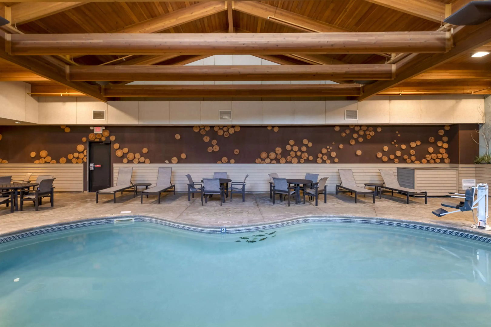 Best Western Premier The Lodge on Lake Detroit