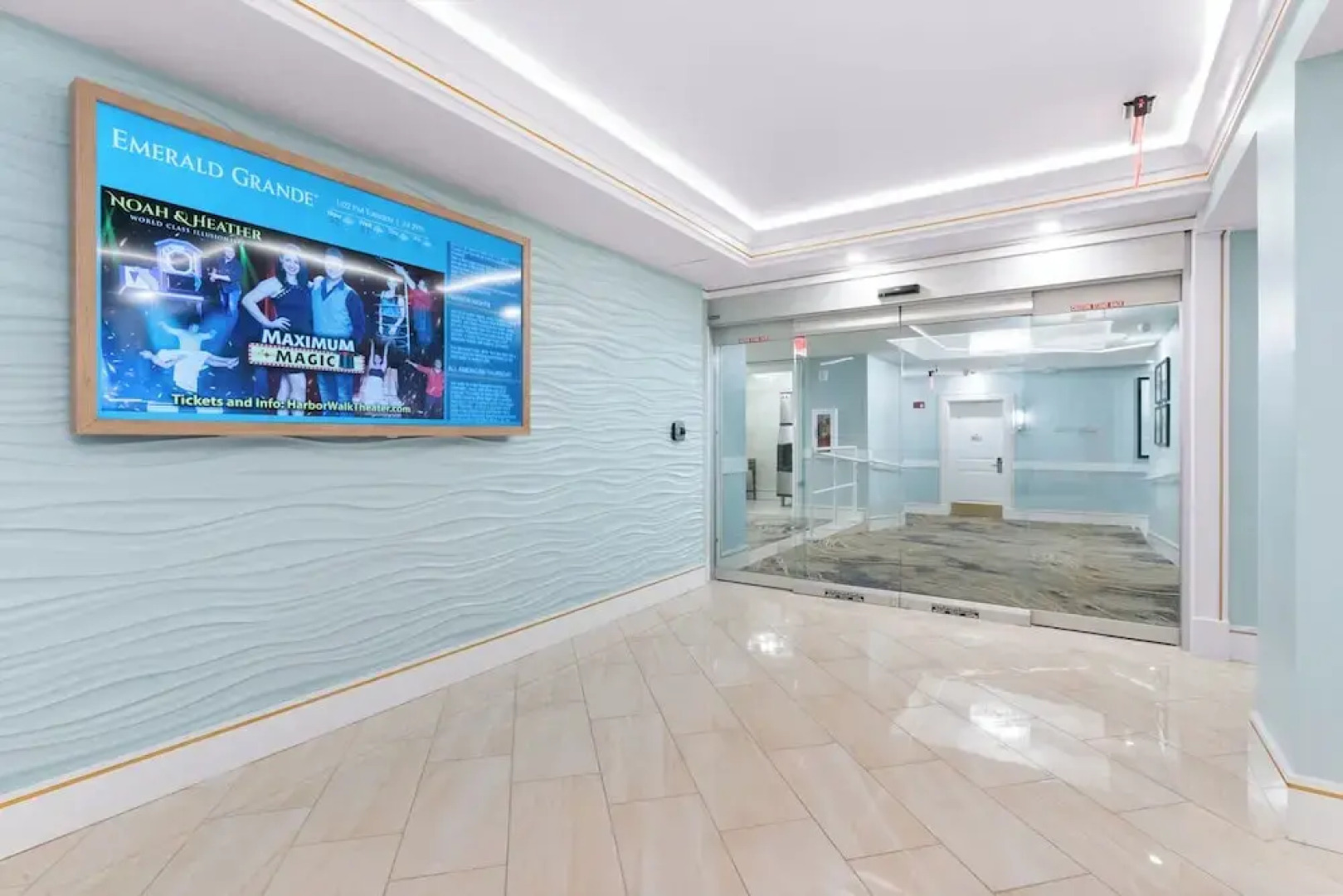 Harbor Suites at Harborwalk Village