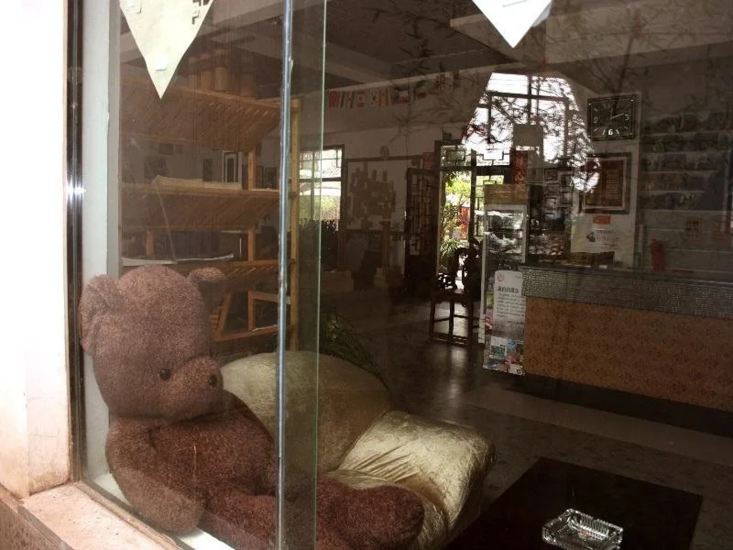 Zhangjiajie Base Area International Youth Hostel