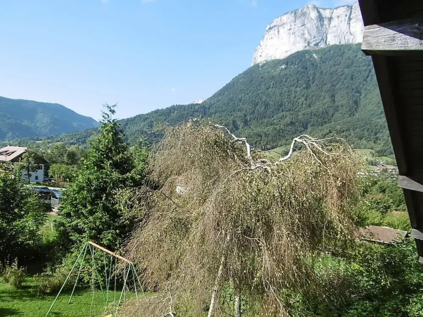 Chalet With 4 Bedrooms in Alex, With Wonderful Mountain View, Furnishe