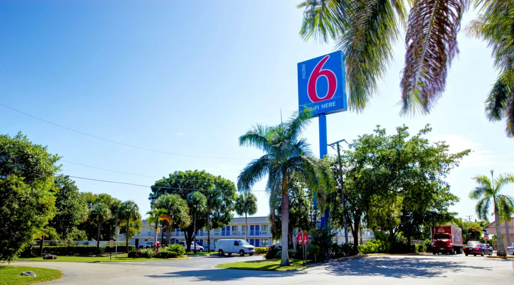 Motel 6 Lantana, FL