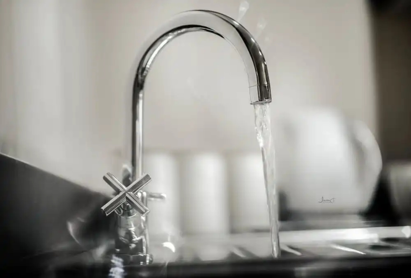 Infinity Apartments Metropolitan House 1