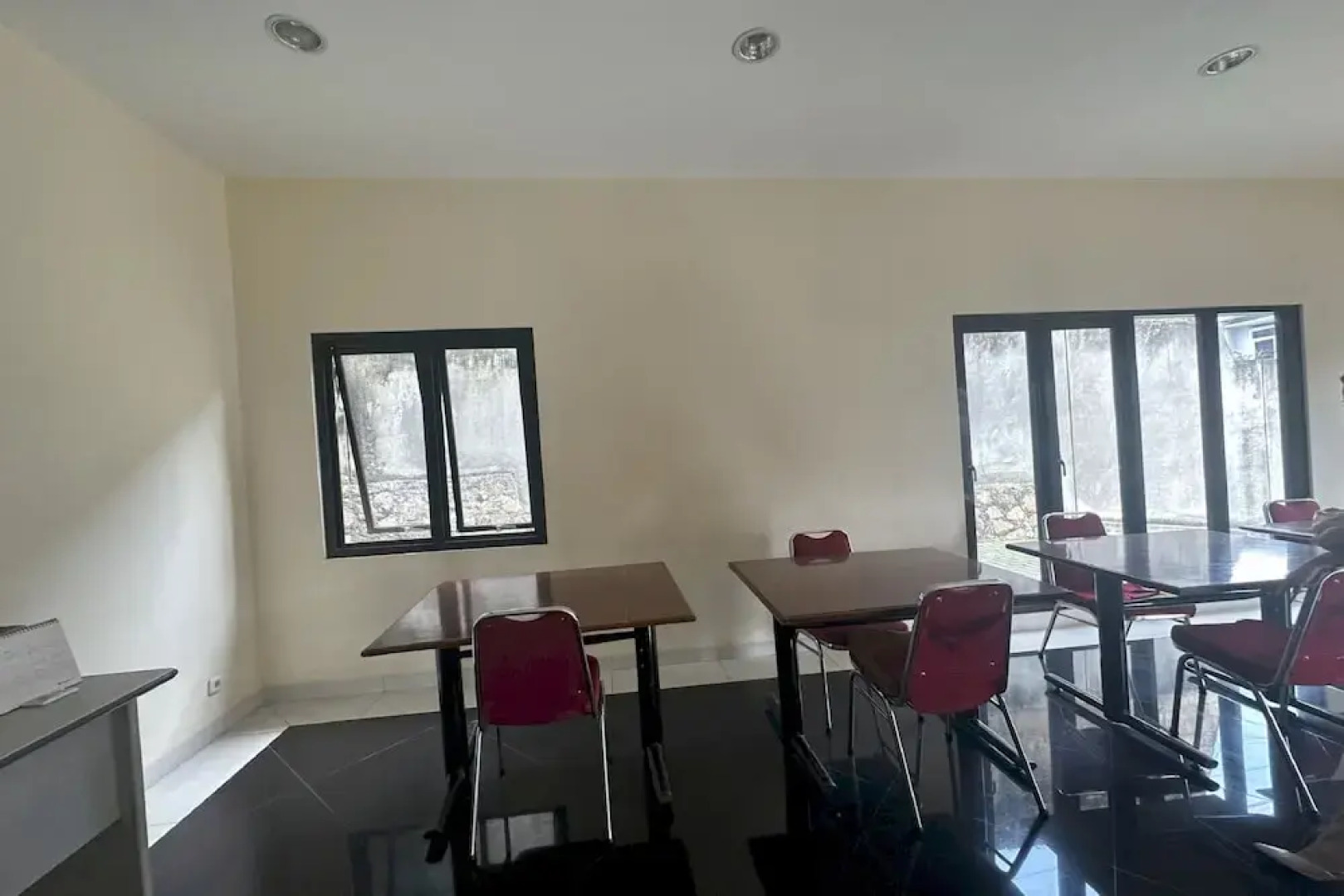 OYO 94118 Homestayque Syariah