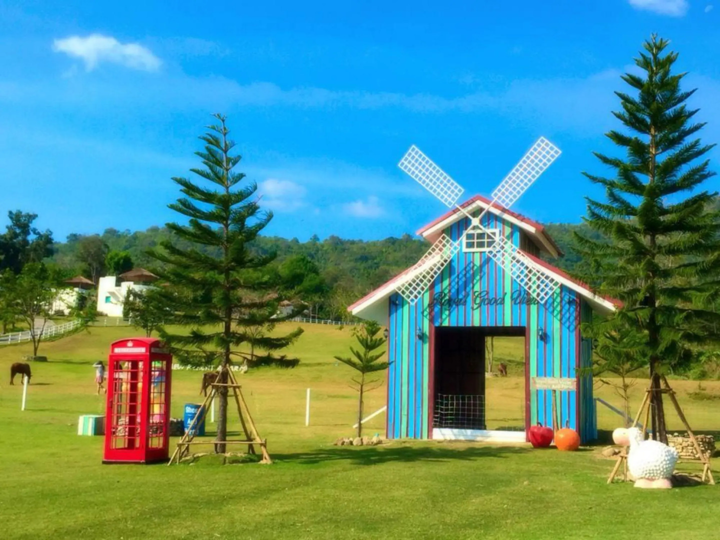 Royal Good View Resort & Farm