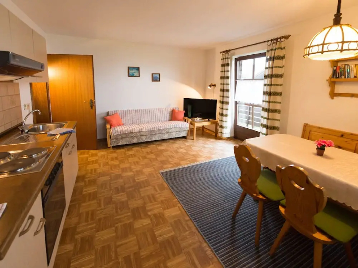 First Floor Apartment With Oven, at a Nature Reserve Area